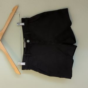 Everlane size 2 black cotton twill short